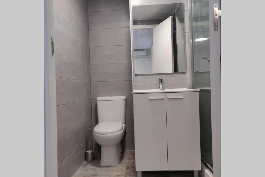 2 Bedroom In Salou Center With Pool And Parking Екстер'єр фото